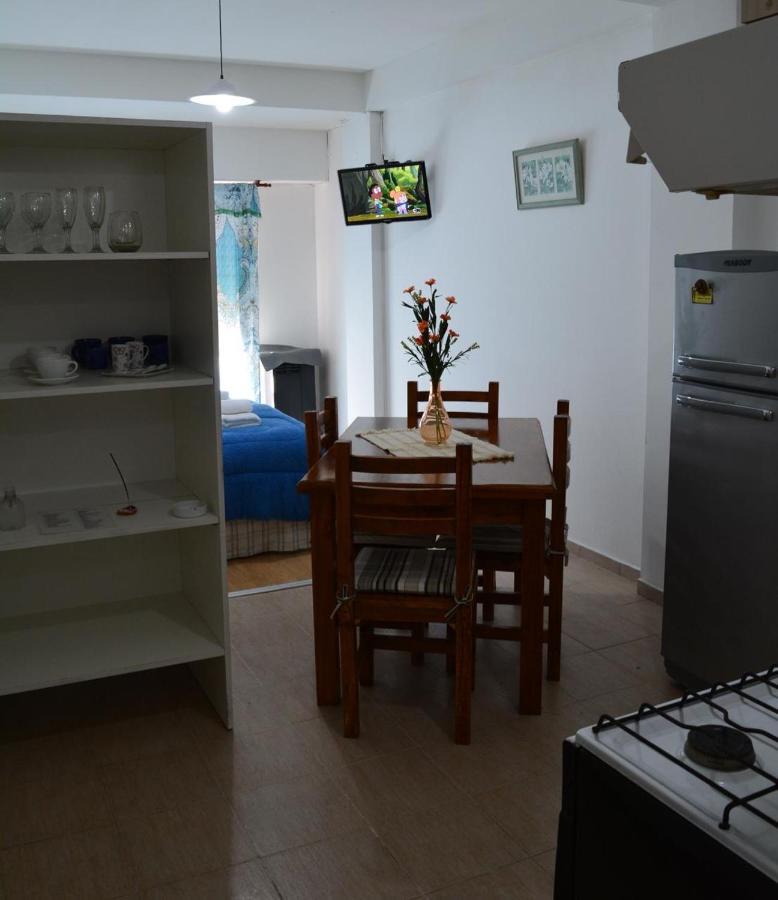 Acogedor Monoambiente Con Parking Apartman Neuquén Kültér fotó