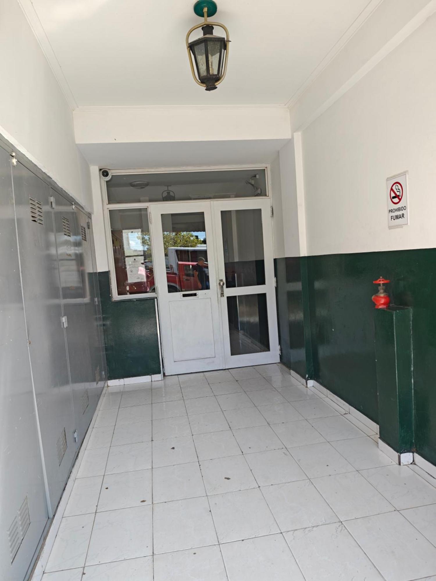Acogedor Monoambiente Con Parking Apartman Neuquén Kültér fotó