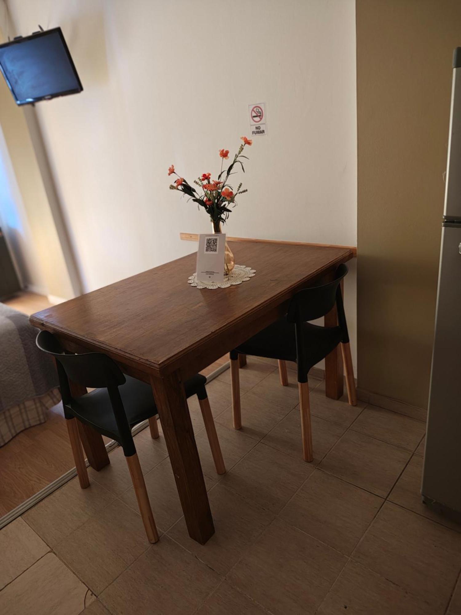 Acogedor Monoambiente Con Parking Apartman Neuquén Kültér fotó